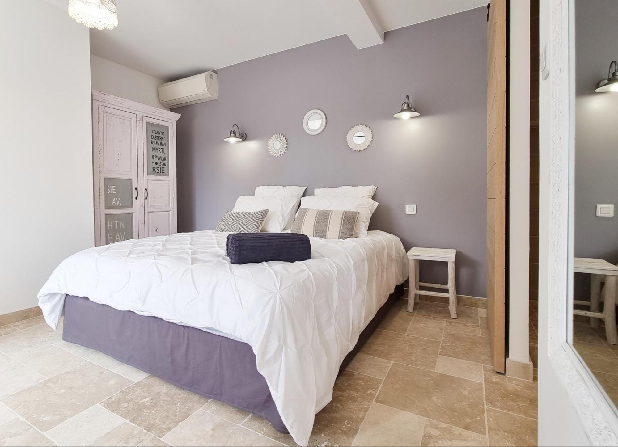 Bed and Breakfast Cosy en Provence - Piscine chauffée à Pernes-les-Fontaines Chambre photo
